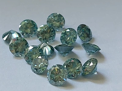 Муассанит 5.36ct VVS1-15pc/4.40-4.70mm (33512)