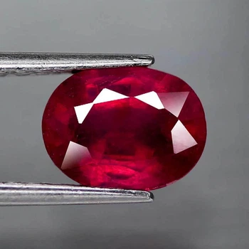 Рубин натуральный 2.13 Ct. 8.1 x 6.3 x 4 mm (43040)