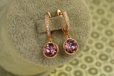 Серьги подвески Xuping Jewelry Сваровски кружочки розовые хамелеон 2,8 см золотистые