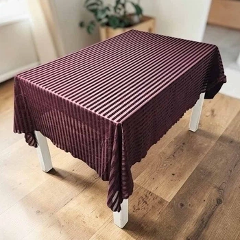 Скатерть Silver Exklusiv jacquard 160х220 Фуксия