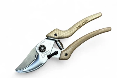 Секатор обводной LOWE N9.107 Natural Series, срез 22 мм, деревянные ручки с гикори