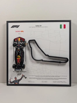 3D Картина На Стену 25x25 см с Моделью Bburago Red Bull Racing RB21 Formula One Team в Масштабе 1:43 Победитель Гран-При 2025р. для № 1 Макса Ферстаппена и 3D трасса Гран-при Италии "Monza" / Сезон 2025 / Формула 1 / Макс Ферстаппен