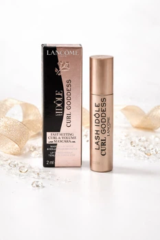 Тушь с эффектом подкручивания и объема ресниц Lancome Lash idole curl ooddess curling volumizing mascara