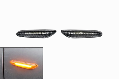Динамічні LED повторювачі поворотів BMW E46 E60 E90 E91 E87 E81 E83 E84 E88 E92 E82 прозорі (біле скло, чорний корпус)