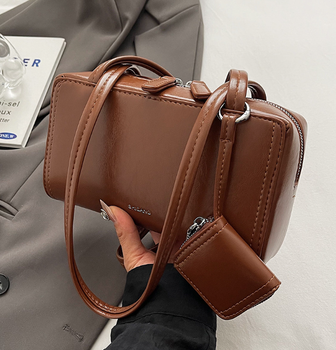 Сумка жіноча Shisano Box-Bag прямокутна з подвійними ручками та знімним гаманцем лакована коричневий (AN)34574