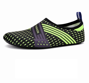 Взуття для пляжу і коралів аквашузи Diving shoes чорні із зеленим плоска підошва 41-42 ( 26 см ) 252