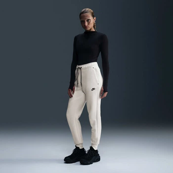 Штани W Sportswear Tech Fleece HV6779-110 XS