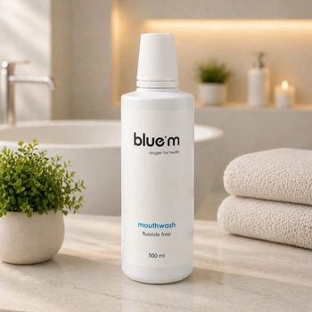 Ополаскиватель BlueM Oxygen без фтора с активным кислородом, при афтозном стоматите, гингивите и сухости во рту, 500 мл