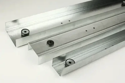 Звукоизоляционный направляющий профиль для стен и перегородок Vibrofix Liner 75, 75×40×3000 мм