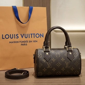 Louis Vuitton ᐉ купити товари від виробника Луї Віттон в інтернет
