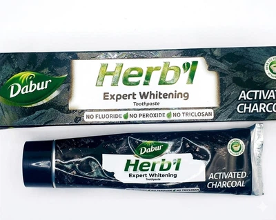 Зубная паста Активированый уголь (Activated charcoal DABUR HERB'L) 140 мл