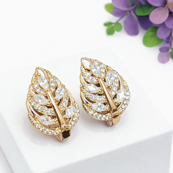 Серьги Xuping Jewelry длина 1.7см ширина 1.2см медицинское золото позолота 18К с1611