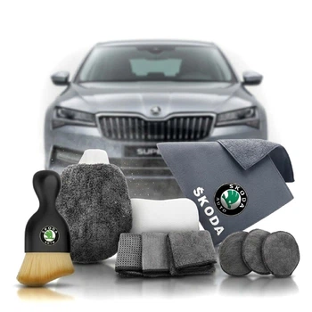 Набір для догляду за авто Skoda (рушник і щітка з логотипом + набір для мийки) 12 одиниць