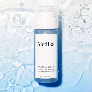 Отшелушивающий BHA-тоник с 2% салициловой кислотой Medik8 Press and Clear 150 мл