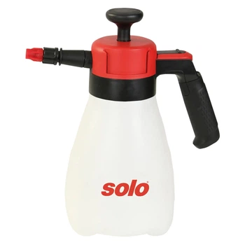 Обприскувач Solo ручний, 1.25 л, поршневий, тиск 3 бари, вага 0.45 кг (201)