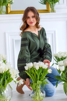 Жіноча вишиванка Trend Мілітарі S Зелений (SOLZHMILI)