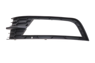 Вставка бампера правая под противотуманную фару Skoda Octavia III 12-20 DPA 88071807702
