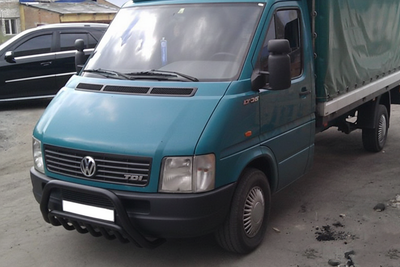 Кенгурятник WT002 Black (нерж) для Volkswagen LT 1995-2006 гг