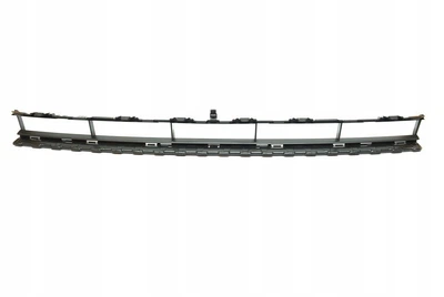 Решетка в бампер Audi A3 17-20 S-Line сренд., (8V3807647C)