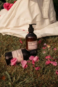 Набір для відновлення волосся Ukrainian Rose: Фіто-шампунь Ukrainian Rose Phyto Shampoo 300 мл + Відновлююча бальзам-маска Ukrainian Rose Restorative Balm-Mask 300 мл