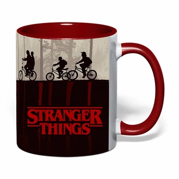 Чашка с печатью "Очень странные дела / Stranger Things" №12 (цвет бордовый) (40834)