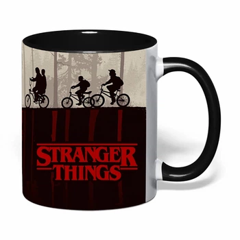 Чашка с печатью "Очень странные дела / Stranger Things" №12 (цвет чёрный) (40826)