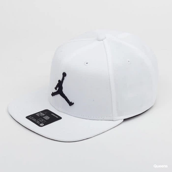 Кепка Nike JORDAN PRO JUMPMAN SNAPBACK белый, черный Универсальная MISC