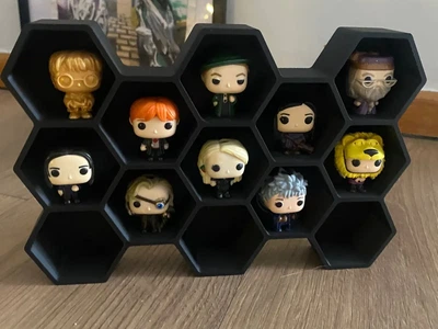 Модульна полиця-стільник для колекційних фігурок Funko Pop та декору. Aivory