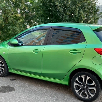 Дефлекторы окон VL-Tuning на Mazda 2 (DE) 2007-2010 хэтчбек 5d (накладные)