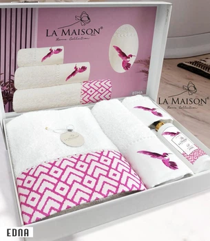 Подарочный набор полотенец La Maison 3 шт Edna Розовый (30х50, 50х90, 70х140) + аромат