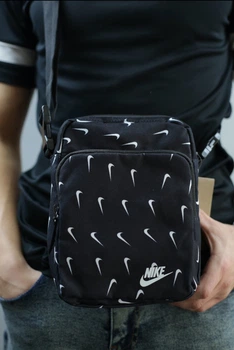 Чоловіча сумка месенджер через плече Nike чорний (AN)34599