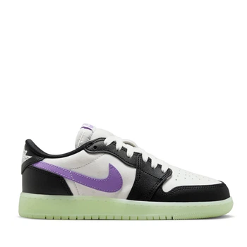 Підліткові кросівки AIR JORDAN 1 RETRO LOW OG HF0412-001 білі з чорним та фіолетовим Розмір 33