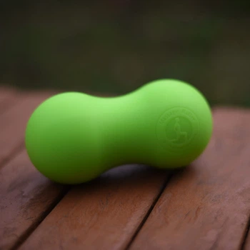 Масажний м’яч подвійний Duo Massage Ball, силікагель, 13,4-6 см зелений