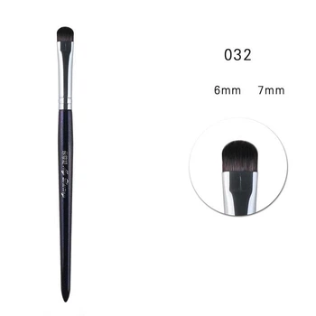 Кисть для нанесения теней MY DESTINY 032 Silver Series