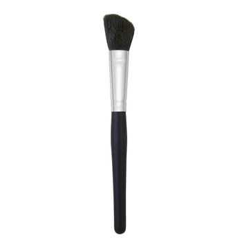 Кисть для румян и коррекции лица MORPHE Angle Blush Brush M104