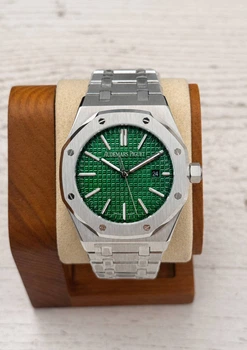 Наручные часы в стиле Audemars Piguet Royal Oak Green Dial