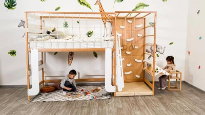 Двоярусне односпальне ліжко Монтессорі "Джунглі" із столиком від Busy Wood 190х90 см Натуральне дерево+Білий