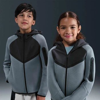 Толстовка kids Sportswear Tech Fleece Grey/Black HV5867-060 147-158см