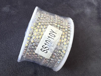 Лента стразовая SS 10 crystal AB Арт: 22086