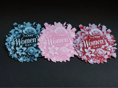 Сувенір-листівка з написом 'Happy Women's Day' та квітами. (3 шт) Aivory