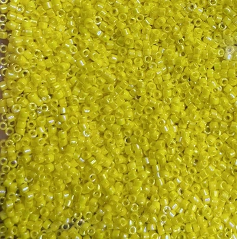 DB-160 Бісер Miyuki Delica Beads 11/0 (райдужний жовтий яскравий), 50 г