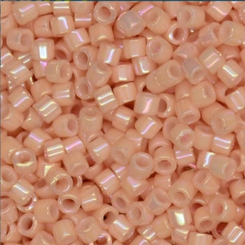 DB-207-1 Бісер Miyuki Delica Beads 11/0 (натуральний персиковий з райдужним напиленням), 50 г