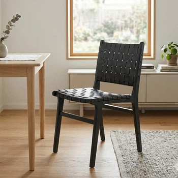Обідній стілець Nest Black leather black wood