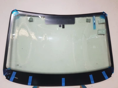 Лобове скло VW Caddy 2004-2019 Yesglass 24166000