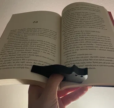 Тримач для сторінок книги у формі кота