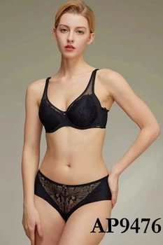 Комплект белья: бюстгальтер push-up и бразилианы 9476 Balaloum черный 85C/XL