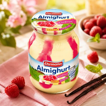 Йогурт Ehrmann Almighurt Fantasie ваниль малина 500г