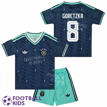 Футбольна форма дитяча GORETZKA 8 збірної Німеччини Away Germany FIFA World Cup 145-155 см (set4754-137430-4)