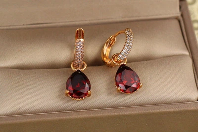 Сережки підвіски Xuping Jewelry зі зйомною червоною краплею 2,5 см золотисті