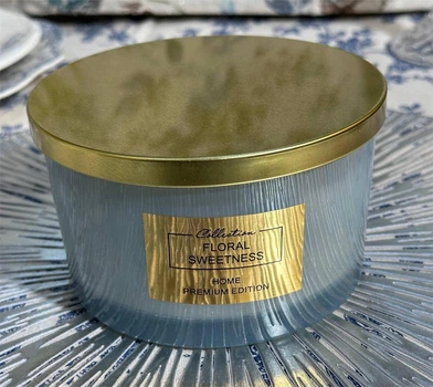 Ароматическая свеча Pepco Home premium edition Floral Sweethness
